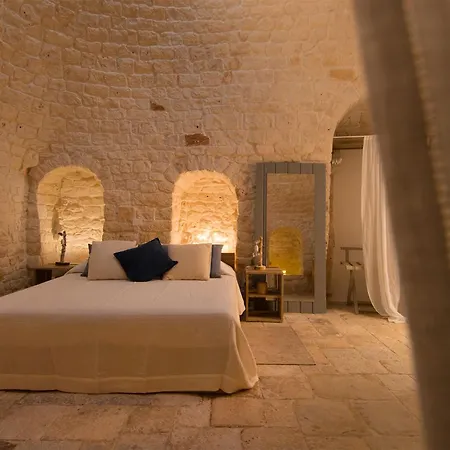 Nina Trulli Country house